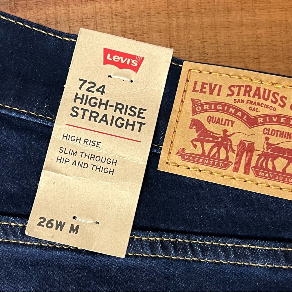 LEVI'S 724 HIGH RISE STRAIGHT Jeans size 26W Stretchy Denim Dark Wash - Picture 2 of 8